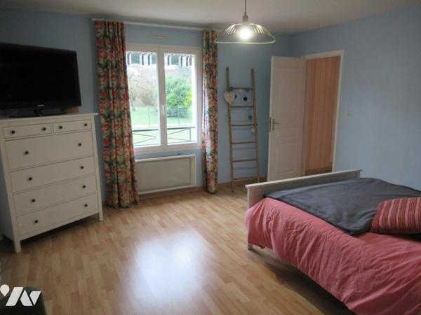 Maison de 8 pièces de 231 m² sur 2 173 m²