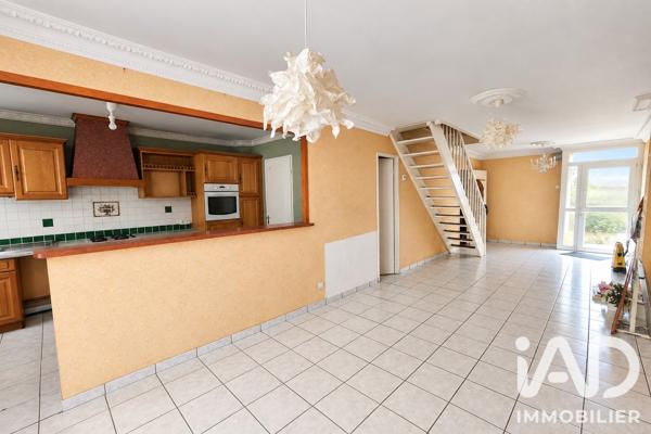 Maison à vendre 5 pièces 97 m² Laval