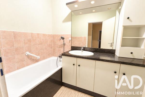 Maison à vendre 5 pièces 97 m² Laval