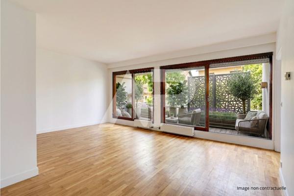 SEVRES RIVE GAUCHE - APPARTEMENT FAMILIAL €450 000 ** - Référence 667-SC