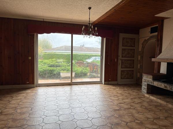 Pavillon américain de plain pied sur 1070m²