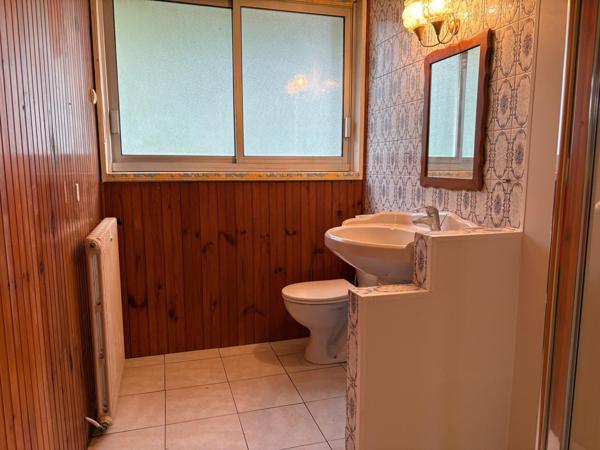 Pavillon américain de plain pied sur 1070m²