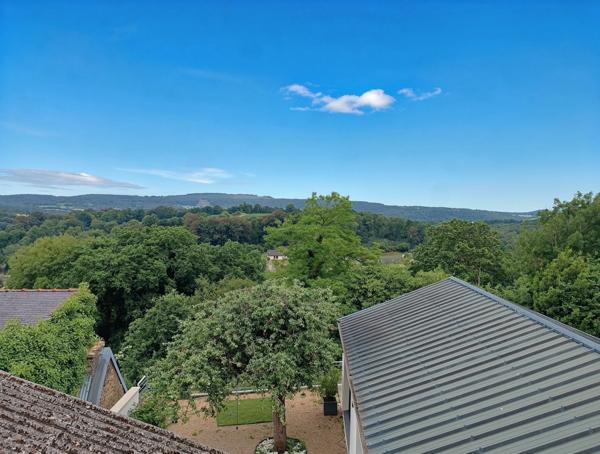 🏢 Immeuble mixte avec vue exceptionnelle - Centre-ville de Châteauneuf du Faou