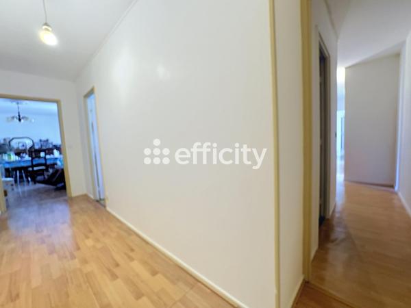 Appartement
         4 pièces
        - 84 m² Exclusivité 218 000 € *