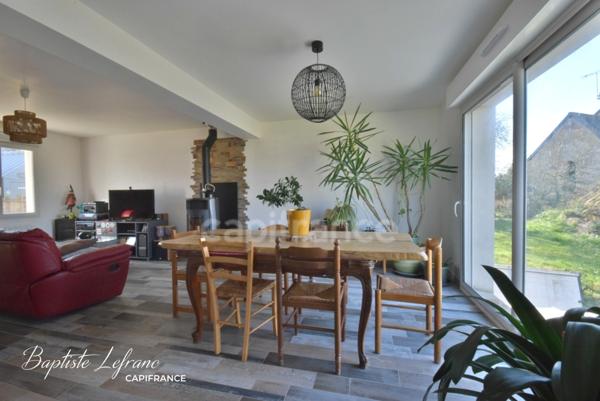 Maison familiale 6 pièces - 115 m² à BAUGÉ EN ANJOUR