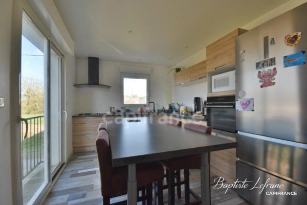 Maison familiale 6 pièces - 115 m² à BAUGÉ EN ANJOUR