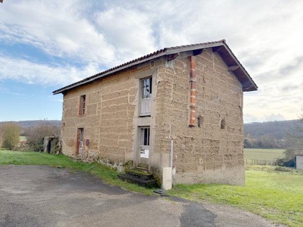 Charantonnay (38790) ANCIEN MOULIN À EAU REMARQUABLE – CHARANTONNAY