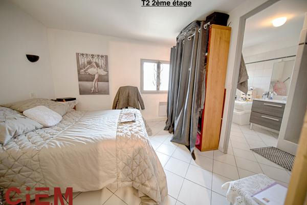 Monteux (84170) 2 PIECES 42m2 MONTEUX (84) T2