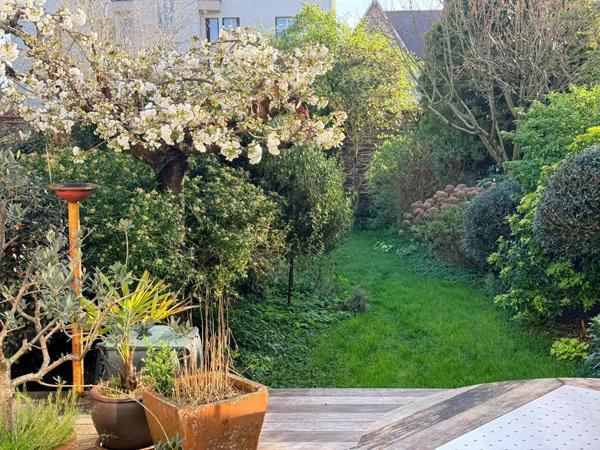 Rennes (35700) Maison de caractère 184m2 Thabor- Rennes 6 pièces & jardin avec terrasse