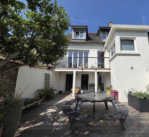 Rennes (35700) Maison de caractère 184m2 Thabor- Rennes 6 pièces & jardin avec terrasse