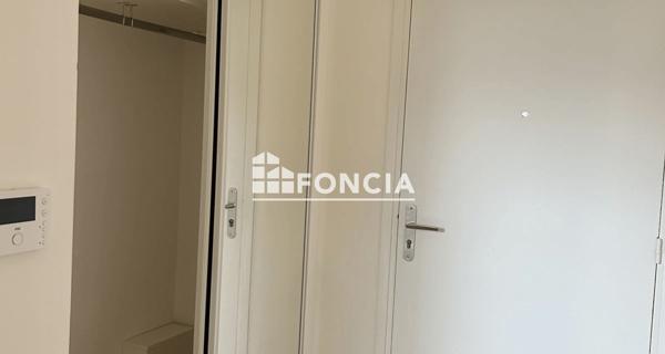 Location Studio 33.75 m² - Saint-ouen-sur-seine 93400