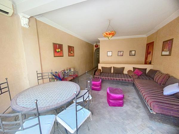 À Vendre - Appartement T3 de Charme 135 m² - Guéliz, Marrakech