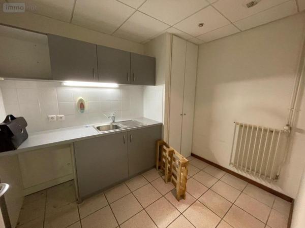 Fonds et/ou murs commerciaux à louer à Damparis dans le Jura (39500), ref : 39033-L501