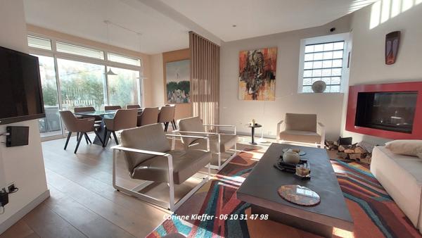 Maison contemporaine à TAVERNY (95150)