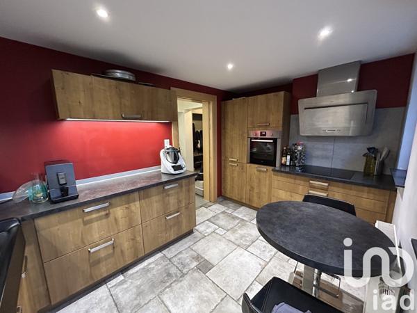 Maison 6 pièces de 165 m² à Fraize (88230)