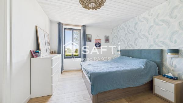 MESCHERS SUR GIRONDE 265 M² AVEC 5000 M² DE TERRAIN PISCINE