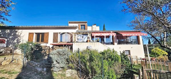 Villa traditionnelle 7 pièces