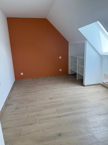 Maison
                                                                                                                                                                                                                                                                                                                        7 pièce(s)                                                                                                                                                                                                          5 chambre(s)                                                                                                                                                                                                          143.98  m²