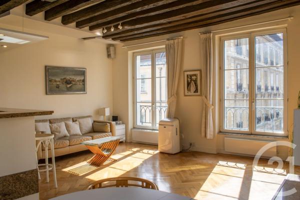 Appartement T2 à vendre  2 pièces - 52,11 m2 PARIS - 75001