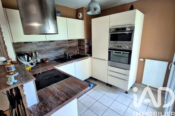 Appartement à vendre 4 pièces 71,89 m² Noisy-le-Sec