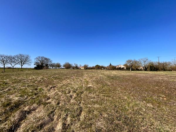 Terrain à bâtir Bellevigne En Layon 1678 m2