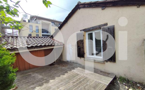 Maison à vendre    2 pièces •  Miribel