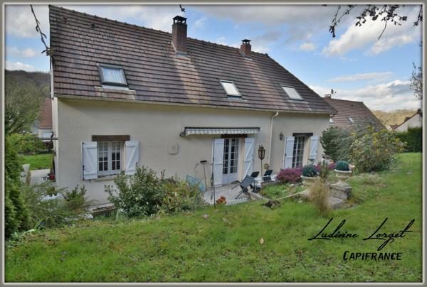 Maison traditionnelle de 1988 à vendre à 10min de VILLERS-COTTERETS (02) 20min de SOISSONS-6 pièces- 146 m² vivable de plain-pied- 4 chambres- Mezzanine–Sous-sol total -piscine – Abris -Terrain 5859m2