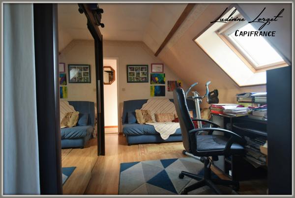 Maison traditionnelle de 1988 à vendre à 10min de VILLERS-COTTERETS (02) 20min de SOISSONS-6 pièces- 146 m² vivable de plain-pied- 4 chambres- Mezzanine–Sous-sol total -piscine – Abris -Terrain 5859m2