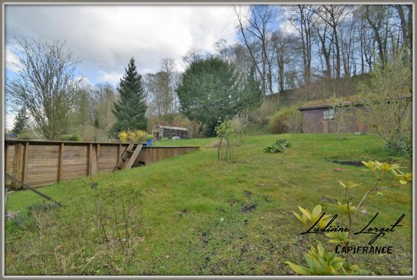 Maison traditionnelle de 1988 à vendre à 10min de VILLERS-COTTERETS (02) 20min de SOISSONS-6 pièces- 146 m² vivable de plain-pied- 4 chambres- Mezzanine–Sous-sol total -piscine – Abris -Terrain 5859m2