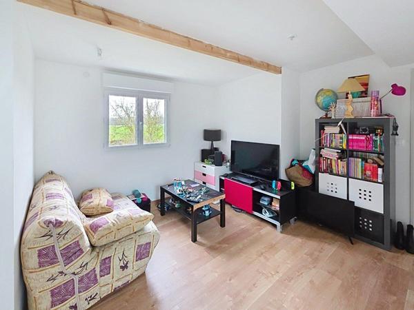 Maison vivable plain pied, village Bord de Seine