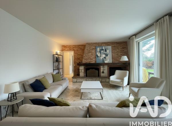 Maison à vendre 13 pièces 176 m² Les Authieux-sur-le-Port-Saint-Ouen