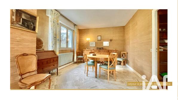 Maison à vendre 13 pièces 176 m² Les Authieux-sur-le-Port-Saint-Ouen