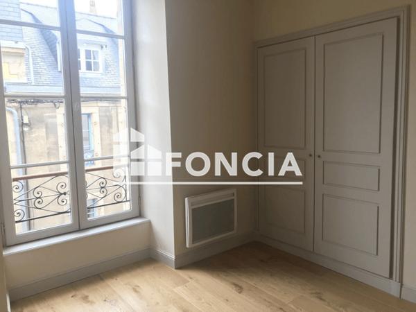Location Appartement 3 pièces 54.28 m² - 38 RUE LAENNEC Quimper 29000
