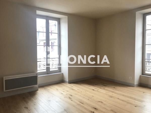 Location Appartement 3 pièces 54.28 m² - 38 RUE LAENNEC Quimper 29000