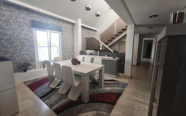 Appartement à vendre    5 pièces •  Maubeuge