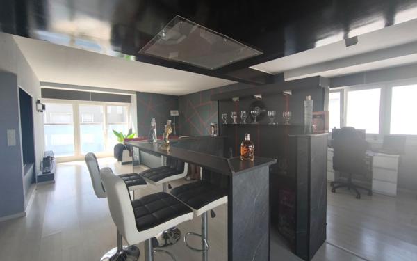 Appartement à vendre    5 pièces •  Maubeuge