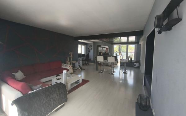 Appartement à vendre    5 pièces •  Maubeuge