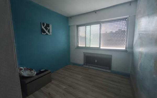 Appartement à vendre    5 pièces •  Maubeuge