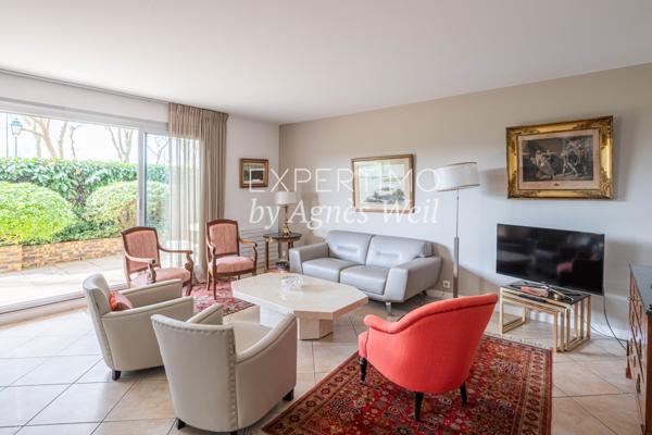 Saint-Cloud (92210) SAINT-CLOUD - HIPPODROME - APPARTEMENT 4 PIÈCES LUMINEUX AVEC 2 TERRASSES DE PLAIN-PIED