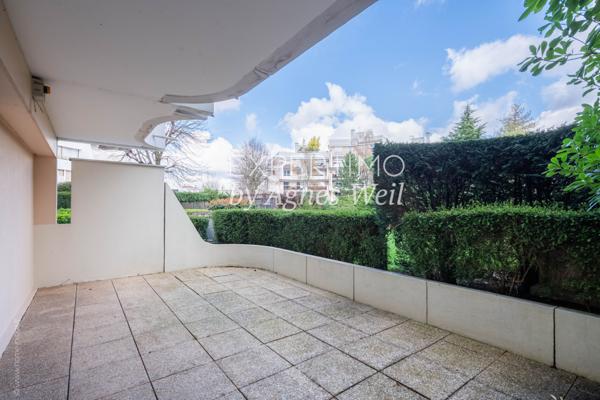 Saint-Cloud (92210) SAINT-CLOUD - HIPPODROME - APPARTEMENT 4 PIÈCES LUMINEUX AVEC 2 TERRASSES DE PLAIN-PIED