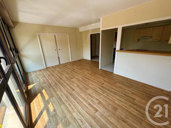Appartement F3 à vendre  4 pièces - 82,66 m2 FECAMP - 76