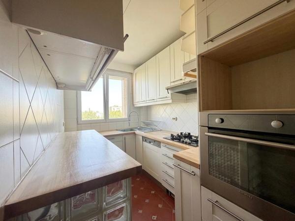 Appartement Paris 4 pièce(s) 80 m2