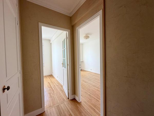 Appartement Paris 4 pièce(s) 80 m2