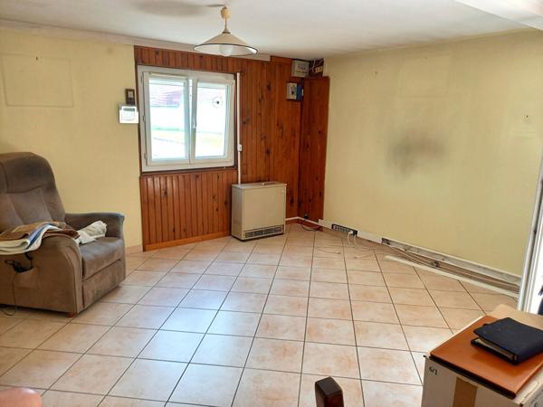 Maison à CHAMPFORGEUIL