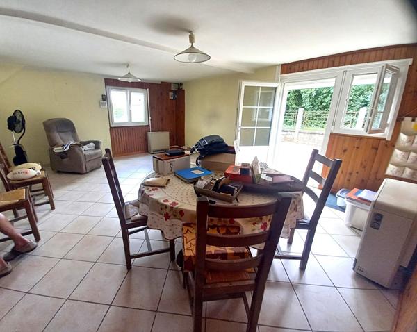 Maison à CHAMPFORGEUIL