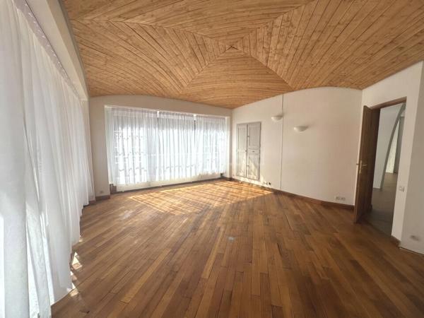 BUREAUX à LOUER de 97 m²