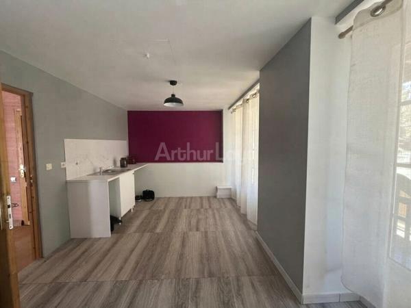 BUREAUX à LOUER de 97 m²