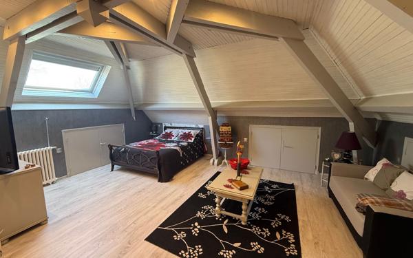 Maison à vendre    5 pièces •  Idron