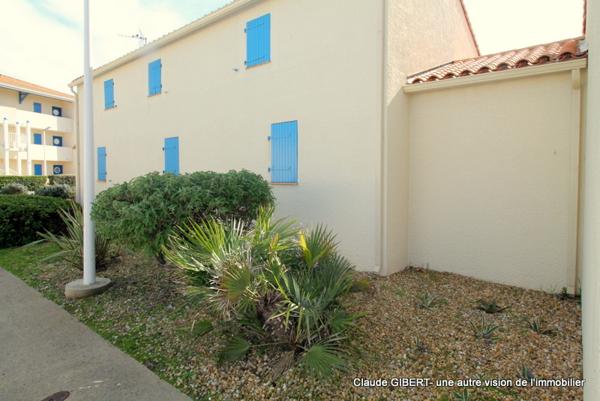 Frontignan (34110) Maison de plage en R+1 avec terrasse carrelée à 50 mètres de la mer à Frontignan-Plage
