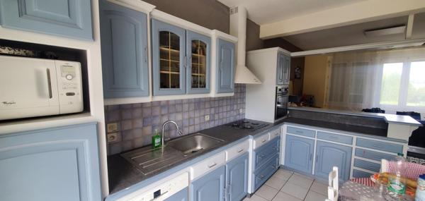 Maison à Ploudaniel, 29260 - 4 pièces 180m²